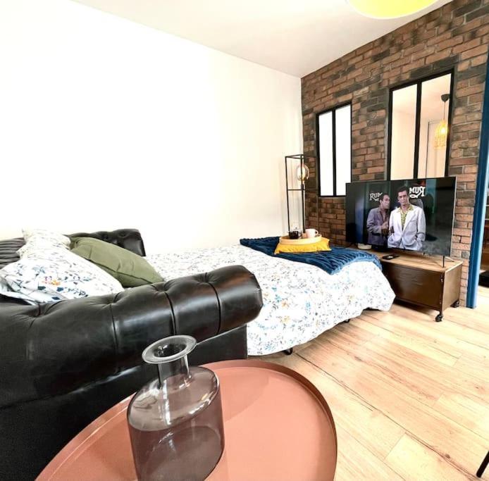 Le Charly - Magnifique Appartement Hypercentre Pau Exterior photo